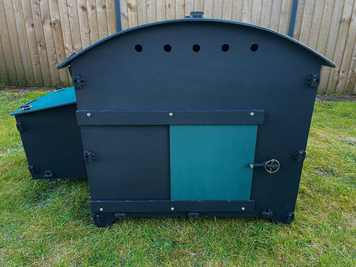 Black Standard Chicken Coop (Up to 4 large chickens)