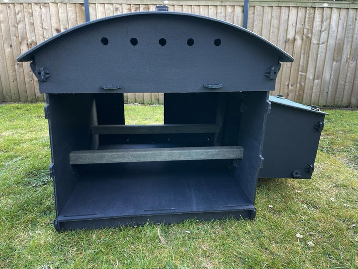 Black Standard Chicken Coop (Up to 4 large chickens)