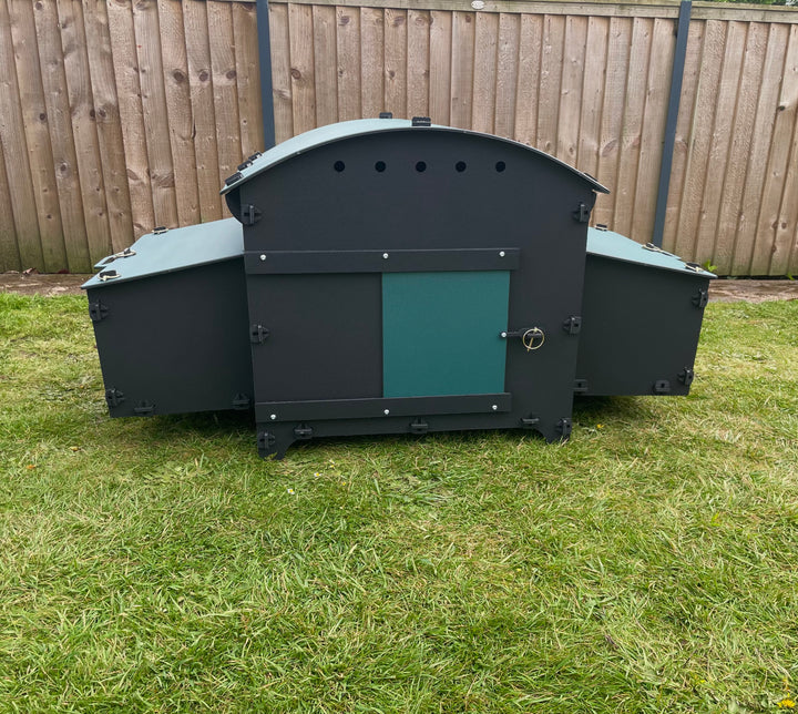 Black large Chicken Coop with Two Double Nest Boxes (Up to 6 large chickens)